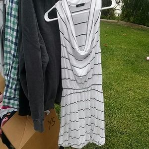 Soprano Black and white dress