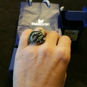 Black and white zebra ring