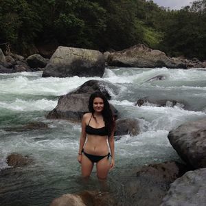 Meet your Posher, Roxana