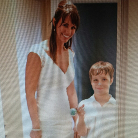 Welcome to my closet! - Picture 3 of 4