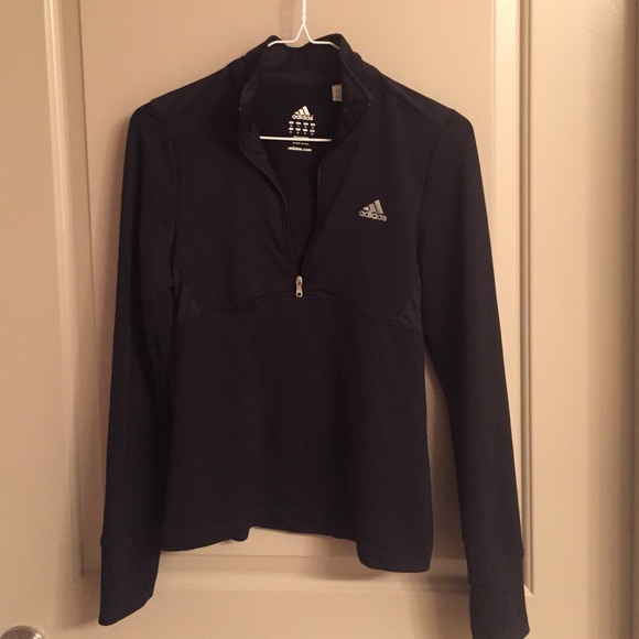 Long sleeve pullover shirt