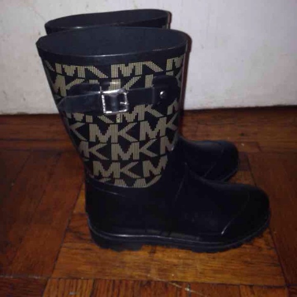 Michael Kors Shoes - Mk boots