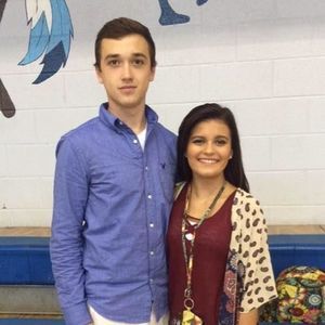 Meet your Posher, Alexus