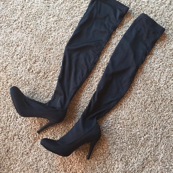 SOLD 😍😍 - Picture 2 of 3