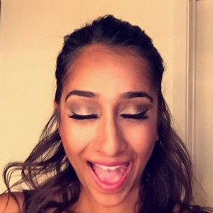 Meet your Posher, Sajni