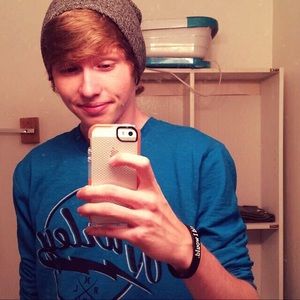 Meet your Posher, Brandon