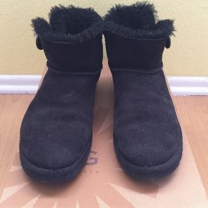 Black Button on the side UGG boots