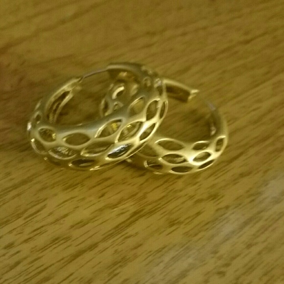 Gold earrings