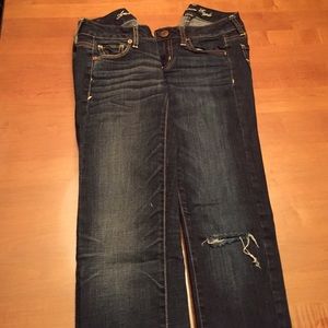Bundle of 2 jeans