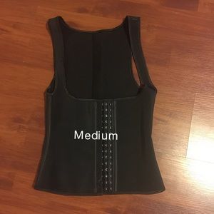 Waist trainer medium size