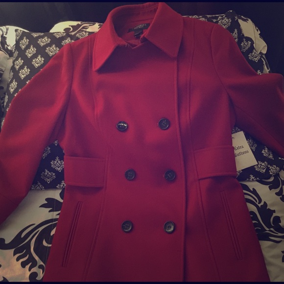 Victoria's Secret Jackets & Blazers - ❄️Victoria's Secret trench coat never worn size 10