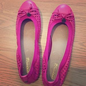 RESERVED FOR @nicolle810******Brand new pink flats