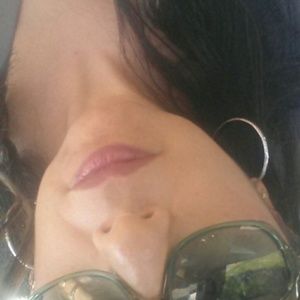 Meet your Posher, Enedina