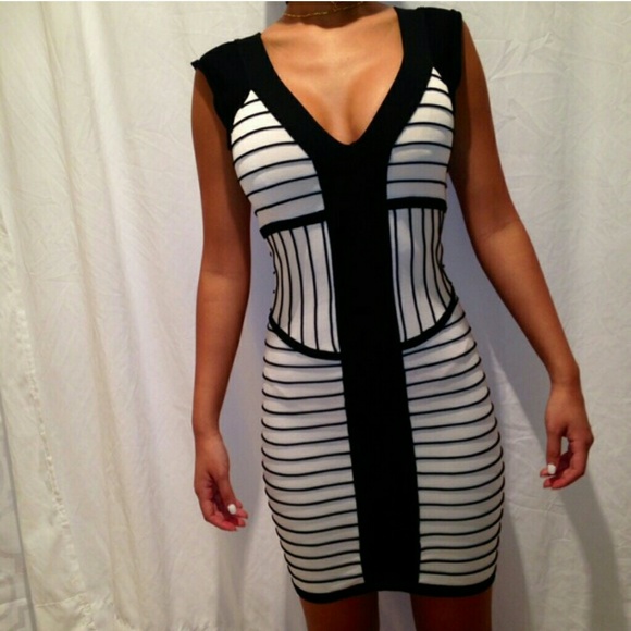 BEBE black & white sexy body con bandage  dress