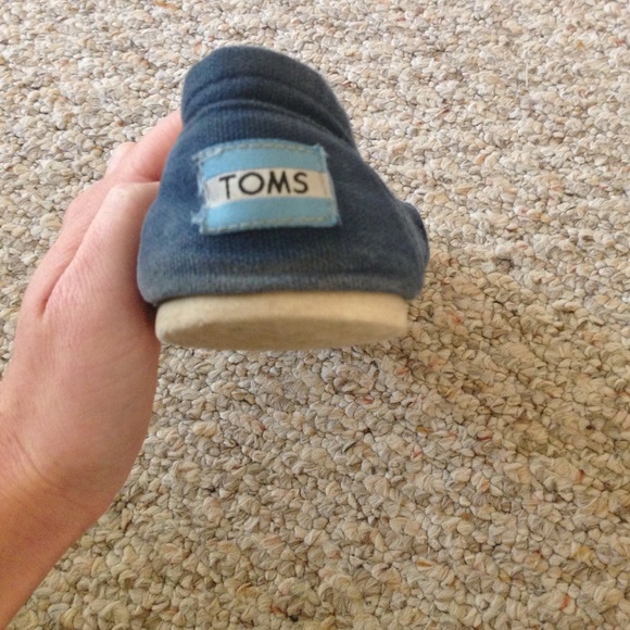 Size 7 toms - Picture 1 of 4