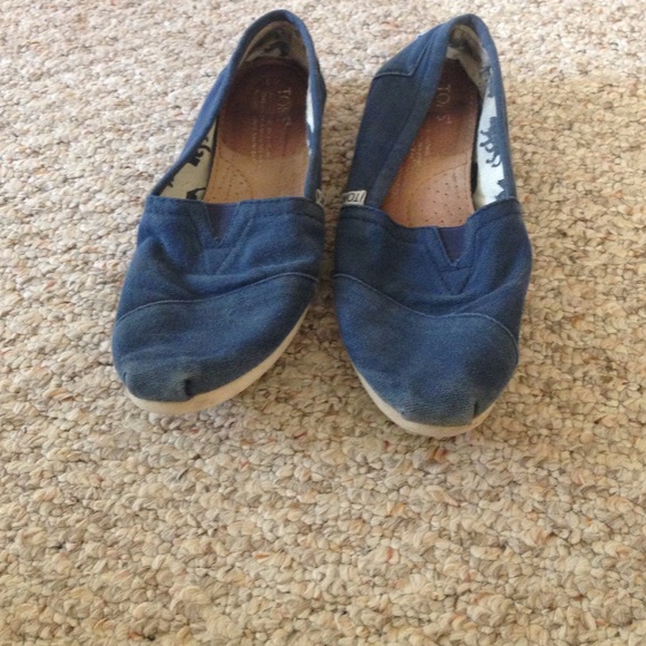 Size 7 toms - Picture 3 of 4