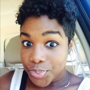 Meet your Posher, Imani