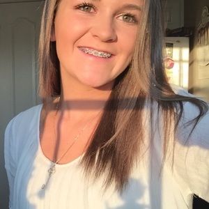 Meet your Posher, Logan