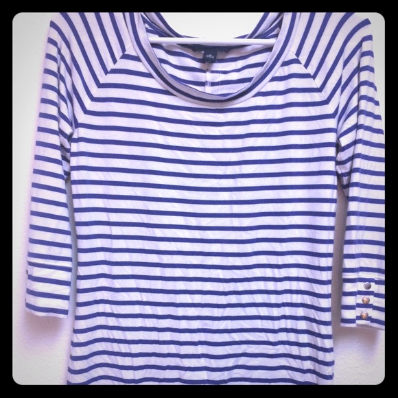 Navy and White 3/4 sleeve shirt