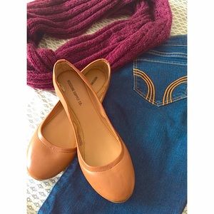 ✨CLEARANCE✨ Fun Fall Flats