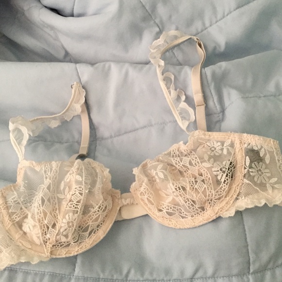VS designer collection.Very Sexy Luxe Coconut lace