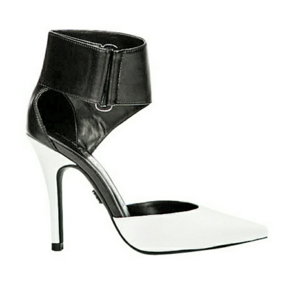 Rock & Republic Heels
