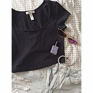 ✂️PRICE CUT✂️ Soft Black Crop-top