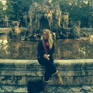 Meet your Posher, Carolyn