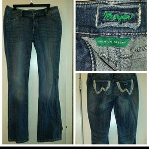 Juniors Wrangler Jeans maybe worn twice.