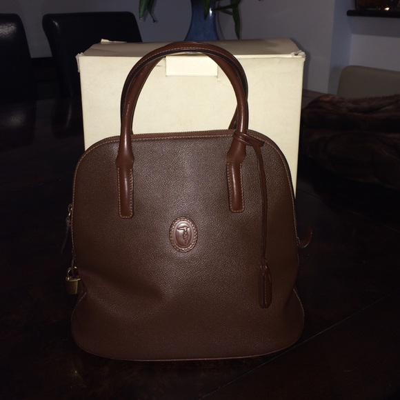 Brown leather bag