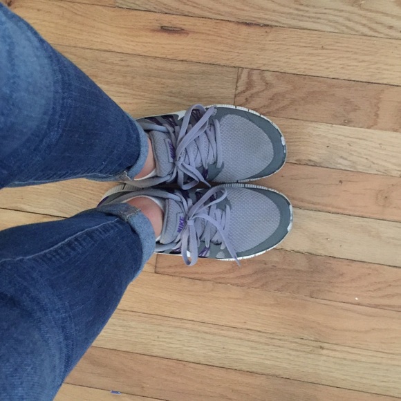 Cute grey Nike frees