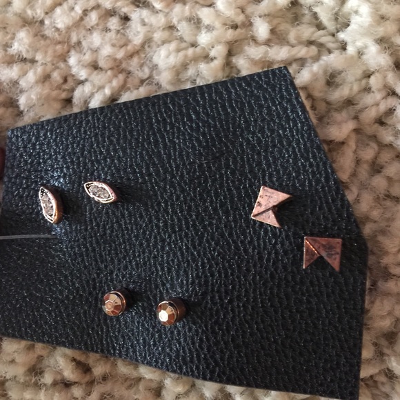 Free People Jewelry - Sold in bundle