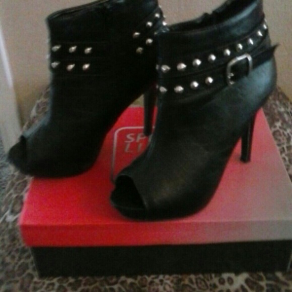 Boots - Picture 1 of 1