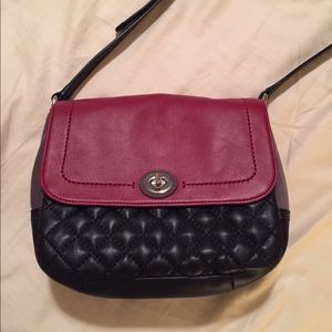 Coach (leather/suede/quilted) bag