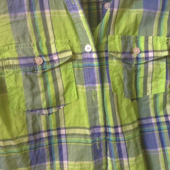 Lightweight green and blue flannel - Picture 3 of 3