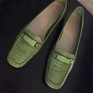 Lime green faux crocodile flat