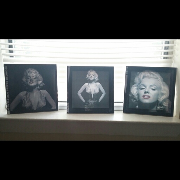 Marilyn Monroe Canvases