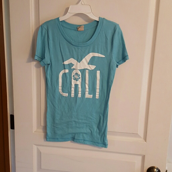 Hollister t shirt