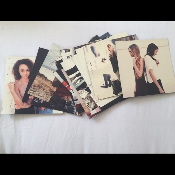18 Brandy Melville cards