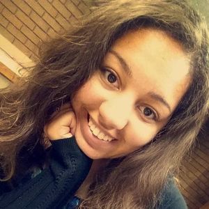 Meet your Posher, Donyea