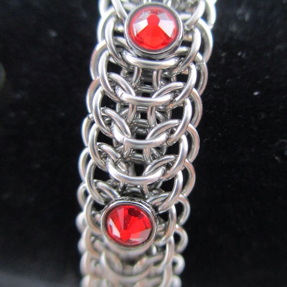 Red Swarovski Stainless Steel Chainmaille Bracelet - Picture 4 of 5