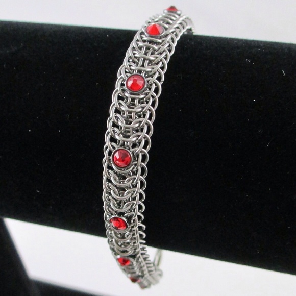 Red Swarovski Stainless Steel Chainmaille Bracelet - Picture 5 of 5