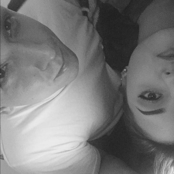 Meet your Posher, Vivyanne - Picture 2 of 4