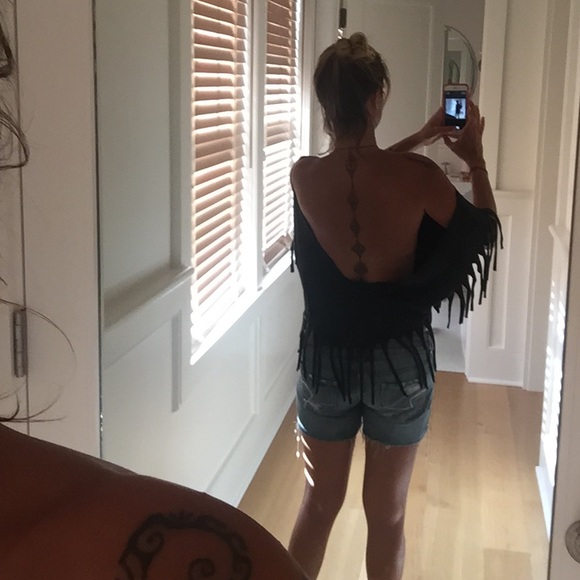 Top - Picture 3 of 3