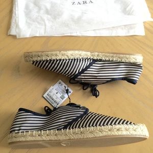 Striped Lace Up Espadrilles Size 10 (42)