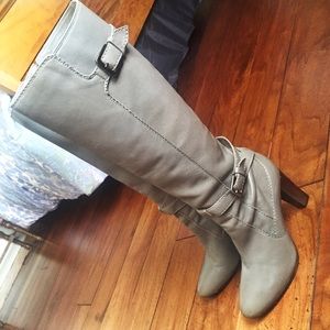 Beautiful knee-high leather Cole Haans