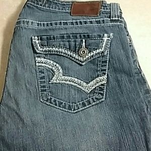 Big Star Maddie Jeans. 34R  31-1/2" inseam