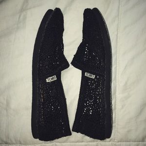 black crocheted TOMS