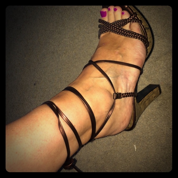 Chocolate brown lace up heel