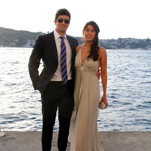 Meet your Posher, Asli